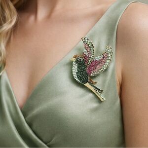 Royal Hummingbird Green Pink Crystal Bird Gold Brooch